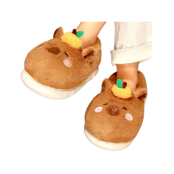Adorable Highland Cow Plush Christmas Slippers (2)