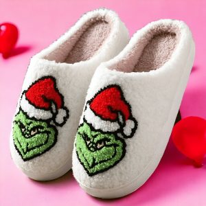Grinch-Inspired Slippers Women's Slides Movie House Slippers for Advent Time Warm, Cozy Slippers Slippers for women - 4-PhotoRoom(2)