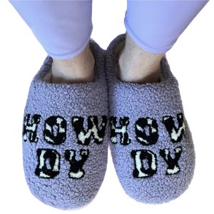 HOWDY fuzzy slippers - 1-PhotoRoom