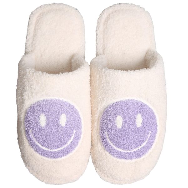 Stay Cozy and Stylish with Women’s Smiley Face Slippers (2)-PhotoRoom(1)
