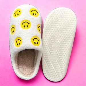Tiny Smiley Face Slippers_4171-gigapixel-PhotoRoom