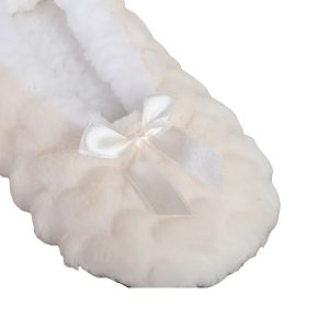 Women's Winter Warm Plush Home Slippers - Soft, Cute, and Anti-Slip - 8-PhotoRoom