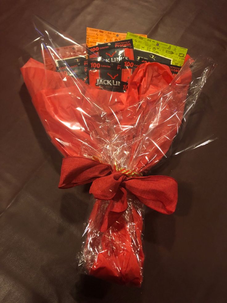 jerky-valentines-gifts-65ae48592be07.jpg