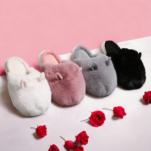 luxurious_cozy_fur_slippers_with_cute_ears_for_women_2667-PhotoRoom