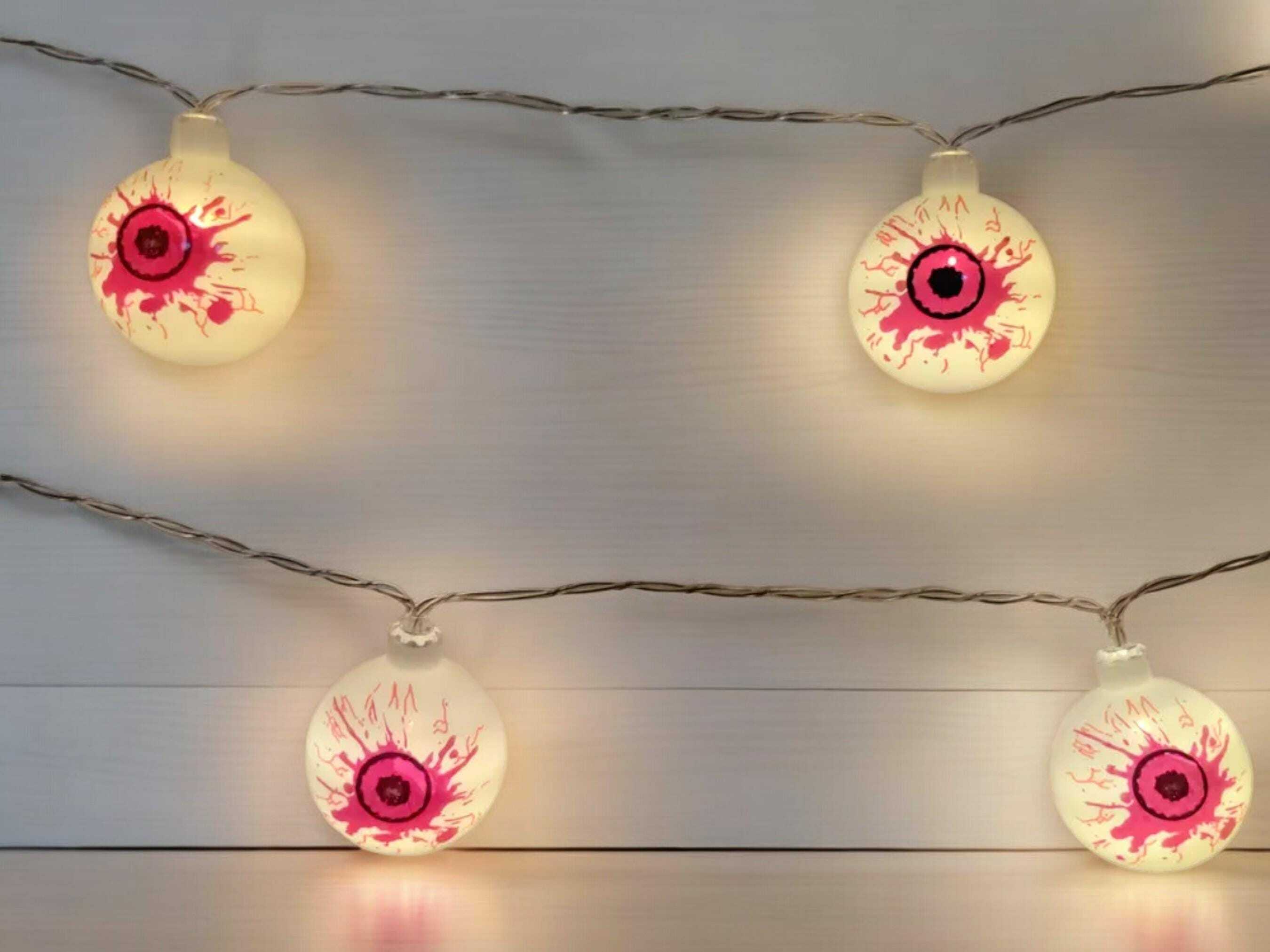 2024 Halloween Eyeballs LED String Lights - Fun Decorative Lighting for Spooky Holiday Decor