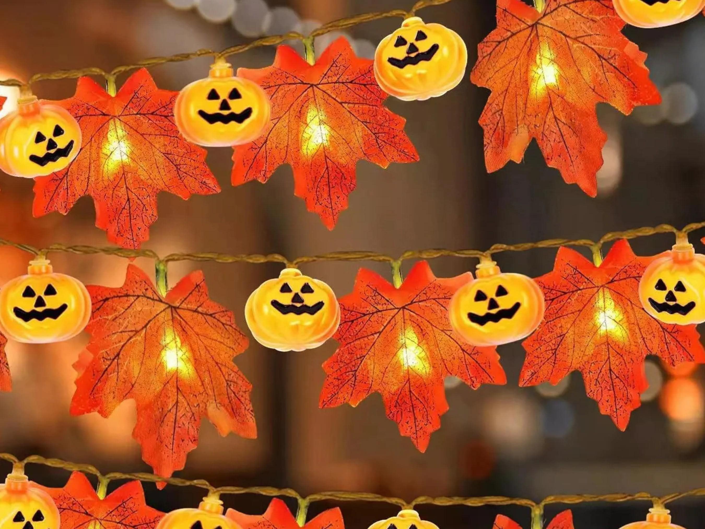 Autumn Maple Leaves & Pumpkin Garland with LED Lights - Perfect for Halloween, Thanksgiving Decor