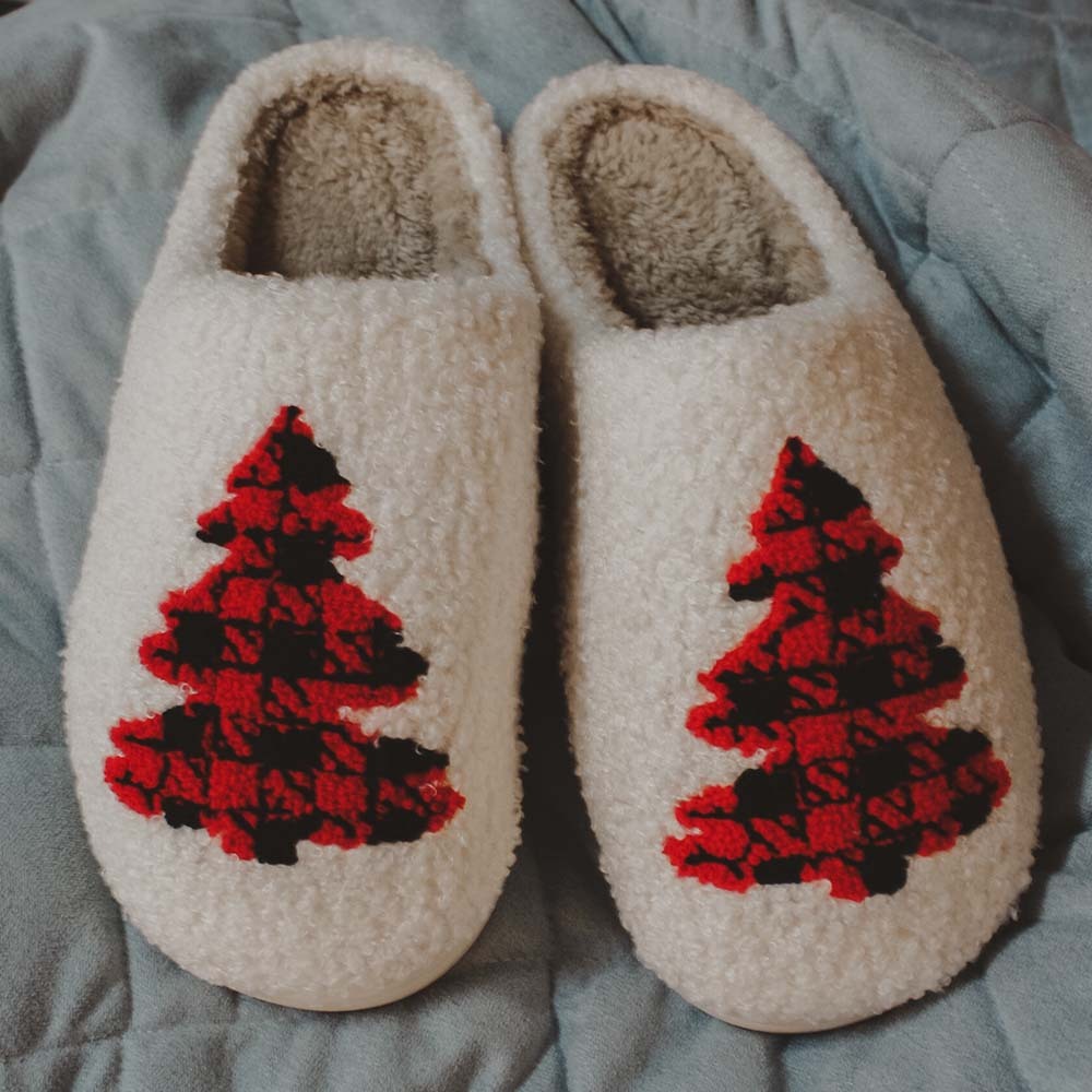 Buffalo Plaid Sherpa Slippers with Christmas Tree Design - Perfect Holiday Gift for Loved Ones