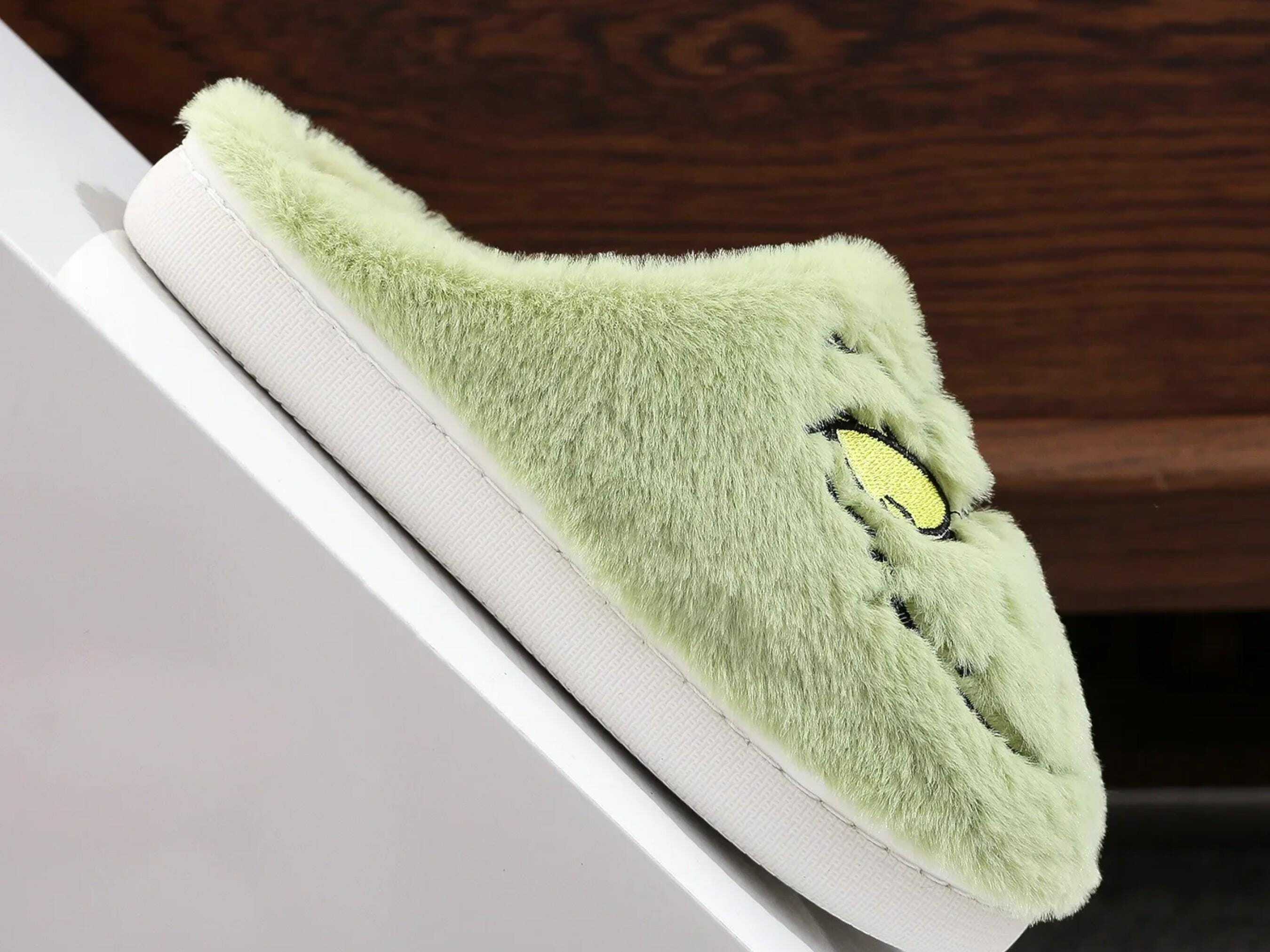 Christmas Green Monster Plush Slippers - Cozy Non-Slip Cotton Shoes for Women - Ideal Holiday Gift