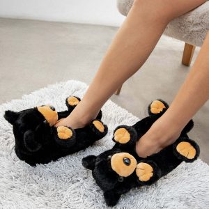 Cozy Black Bear Hugs Slippers - Perfect Gift for Halloween, Christmas, Valentine