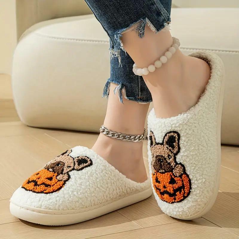 Cozy Bulldog Pumpkin Slippers for Halloween and Christmas - Perfect Gift for Loved Ones