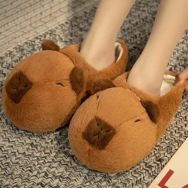 Cozy Capybara Slippers - Perfect Gift for Halloween, Christmas, Valentine