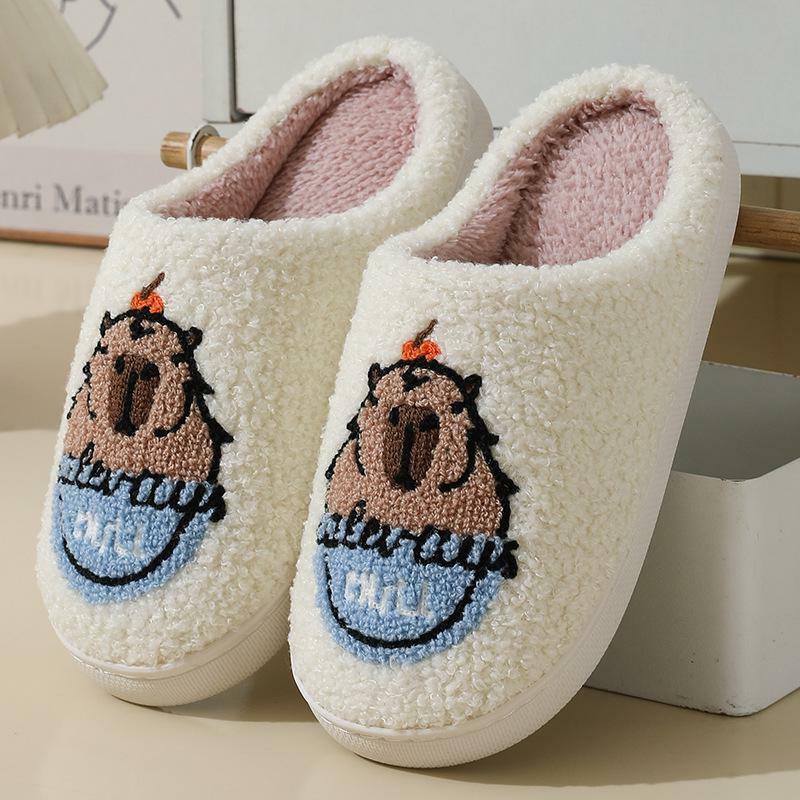 Cozy Capybara Slippers for Women - Perfect Holiday Gift for Christmas and Fall Seasons