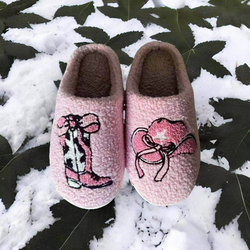 Cozy Cartoon Boot Hat Winter Slippers - Thick-Soled Warm Indoor Gift for Holidays