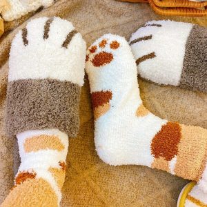 Cozy Cat Paw Slippers - Perfect Gift for Halloween, Christmas, Valentine