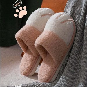 Cozy Cat Paw Slippers - Perfect Gift for Halloween, Christmas, Valentine