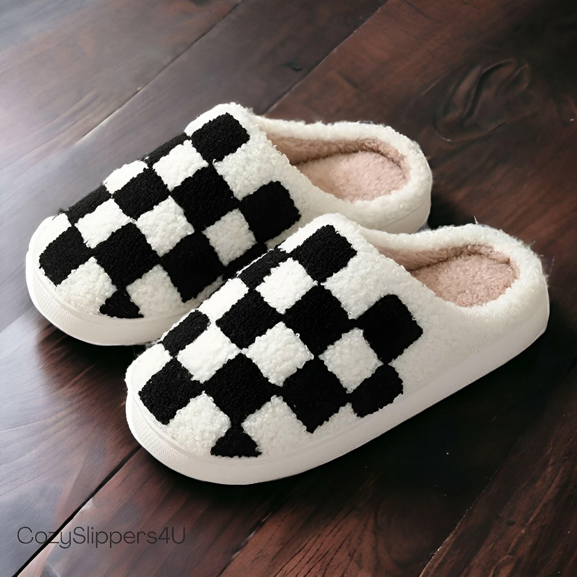 Cozy Checker Pattern Slippers with Rubber Sole - Cute and Funny House Slides, Perfect Gifts