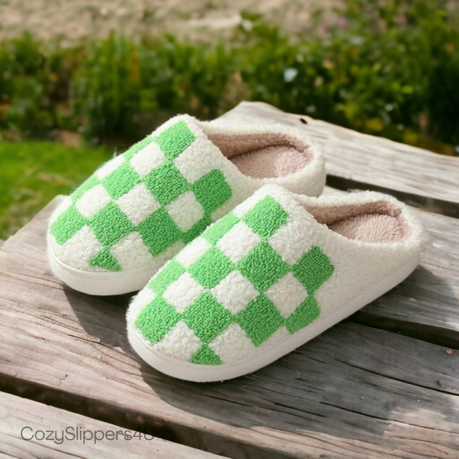 Cozy Checker Pattern Slippers with Rubber Sole - Cute and Funny House Slides, Perfect Gifts