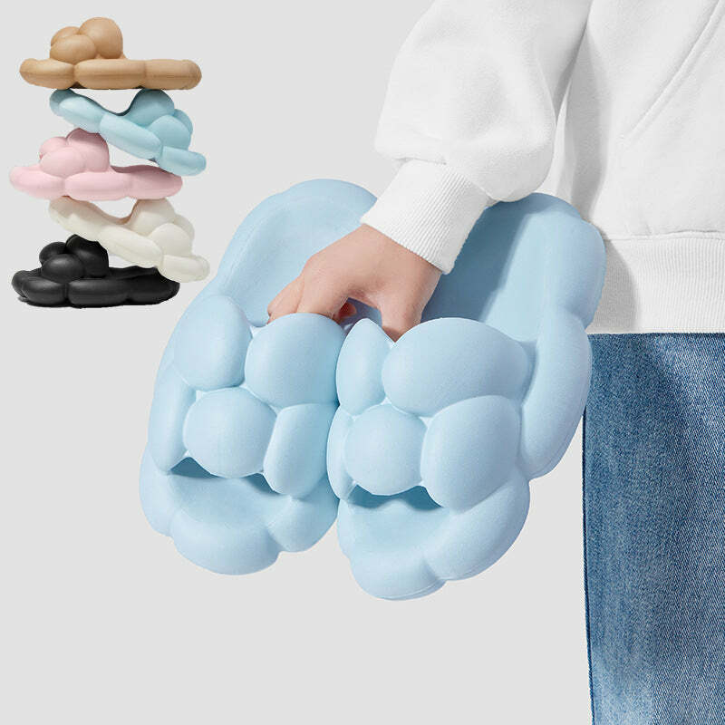 Cozy Cloud Slider Slippers - Perfect Holiday Gift for Loved Ones This Season