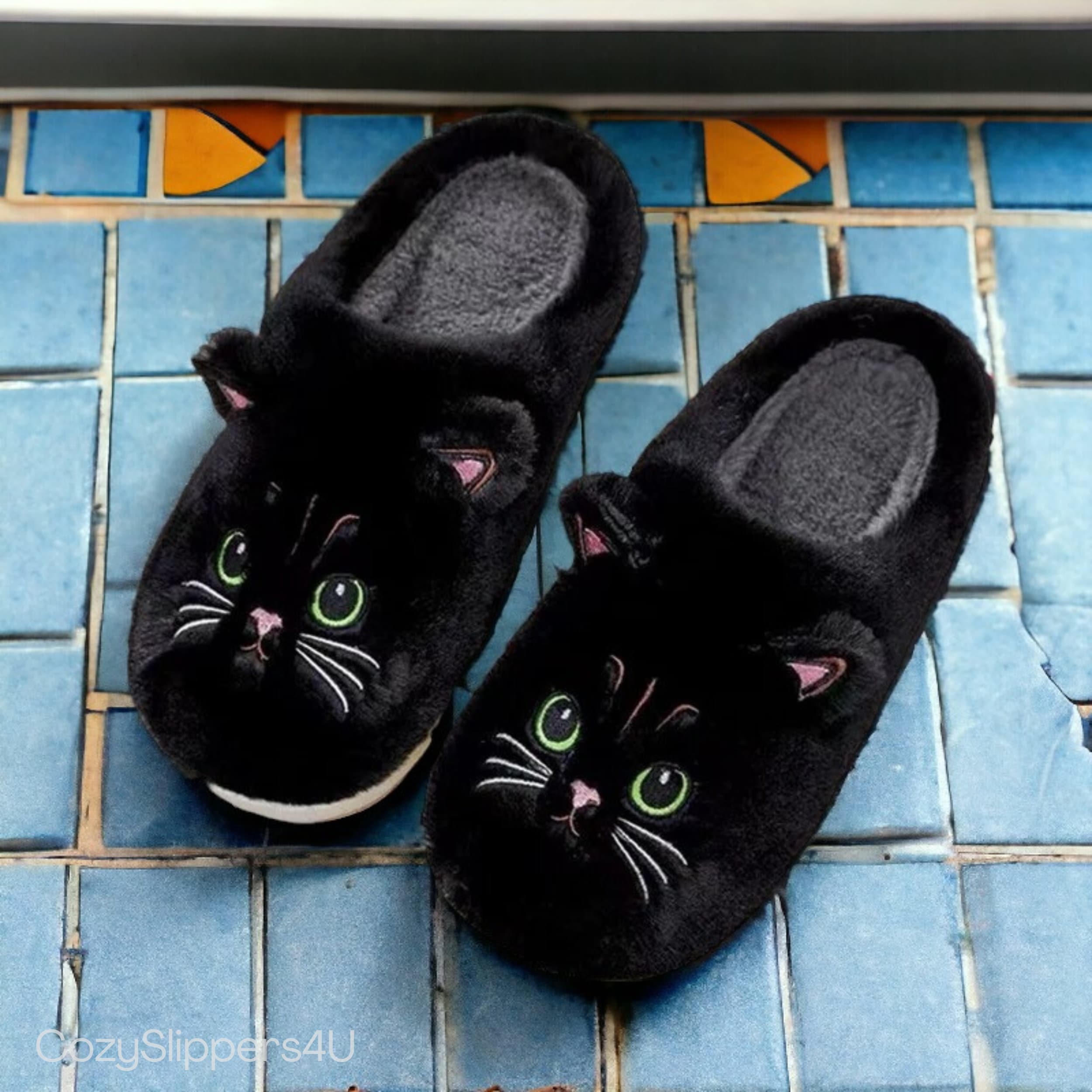 Cozy Cute Cat Slippers - Funny Pet Slides, Perfect Gifts like Christmas & Valentine