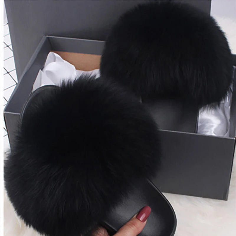 Cozy Faux Fur Slippers - Perfect Holiday Gift for Loved Ones this Christmas and Valentine