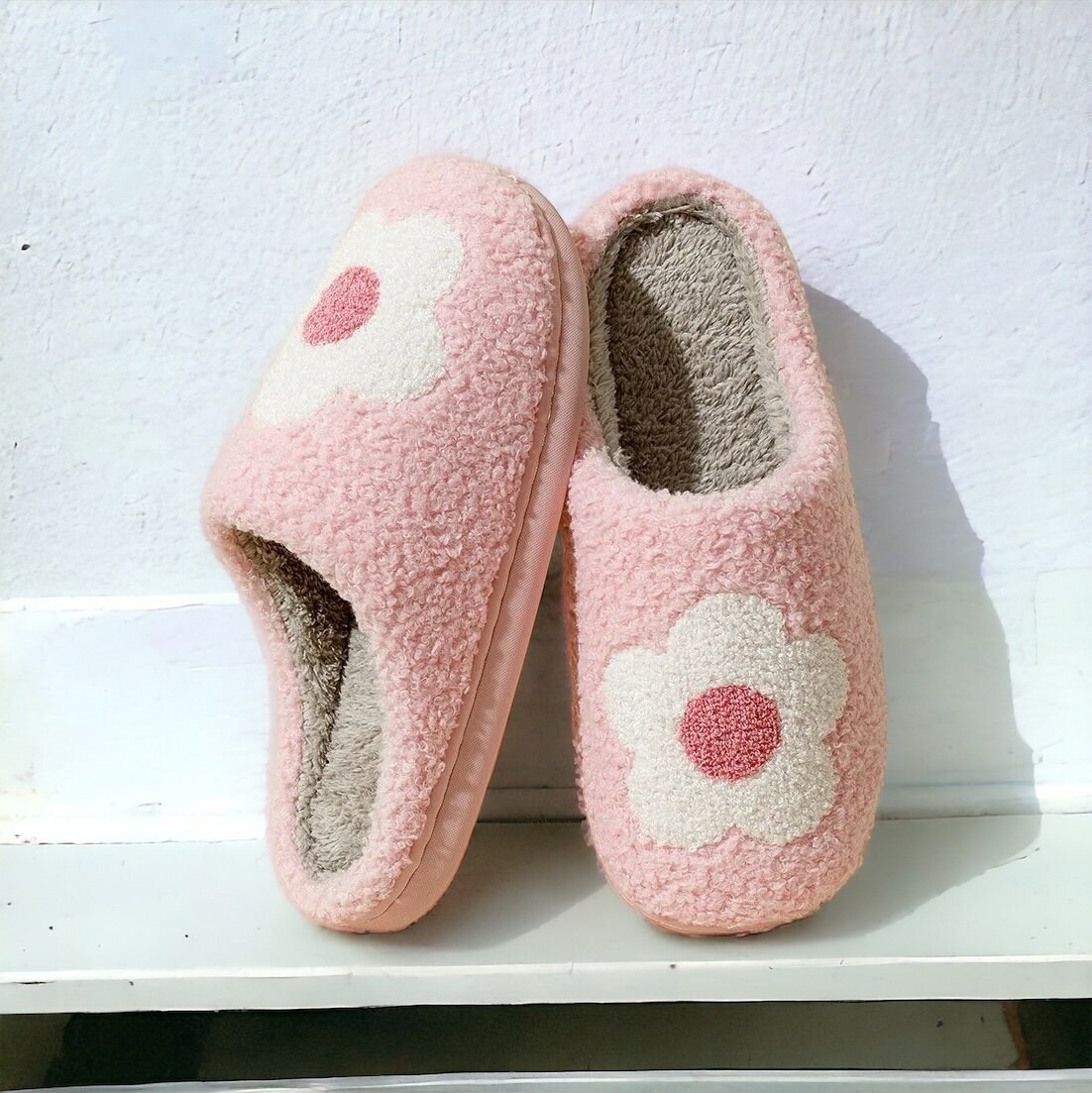 Cozy Flower and Evil Eye Fuzzy Slippers for Women - Perfect Holiday Gift for Loved Ones