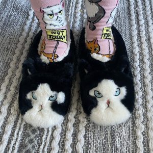 Cozy Good Kitty Slippers - Perfect Gift for Halloween, Christmas, Valentine