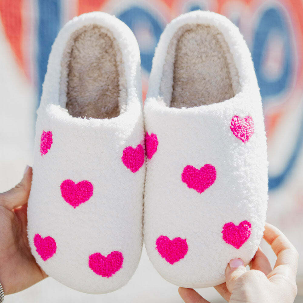 Cozy Pink Heart Slippers for Women - Perfect Gifts like Christmas and Valentine