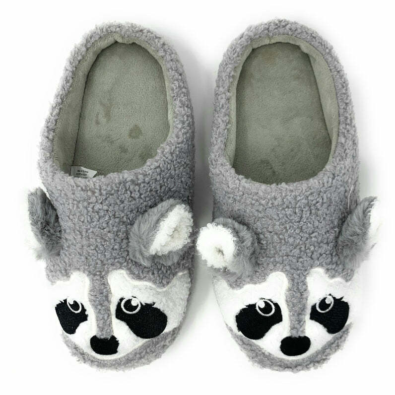 Cozy Raccoon Slip-On Slippers - Perfect Gift for Halloween, Christmas, Valentine