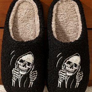 Cozy Skull Face Slippers for Women and Couples - Perfect Holiday Gift for Halloween and Christmas