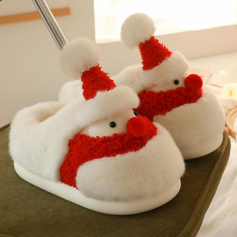 Cozy Snowman Slippers - Perfect Holiday Gift for Christmas and Winter Celebrations