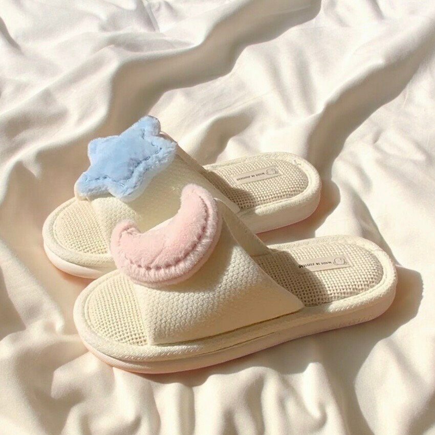 Cute Cartoon Moon and Sun Fluffy Slippers for Home - Perfect Gifts and Special Occasions