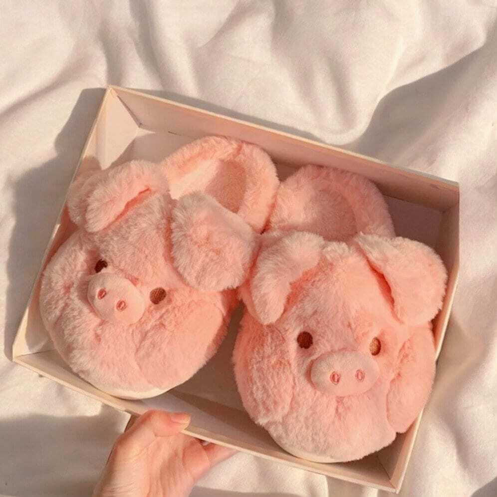 Cute Cartoon Piggy Fuzzy Slippers for Cozy Comfort at Home - Perfect Gifts