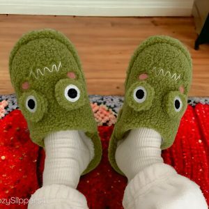 Cute Frog Slippers - Funny Animal Slides, Perfect Gift for Halloween, Christmas, Valentine