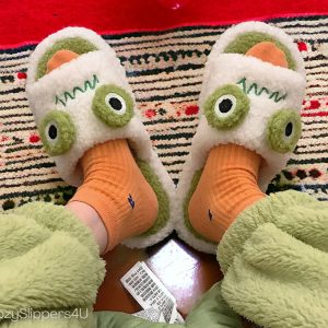 Cute Frog Slippers - Funny Animal Slides, Perfect Gift for Halloween, Christmas, Valentine