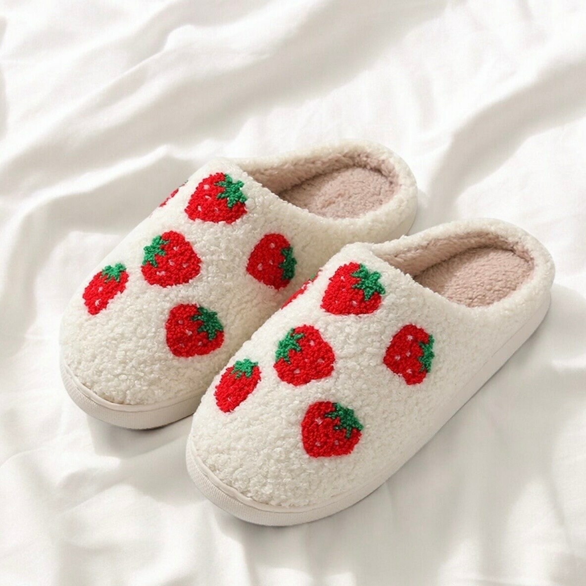 Cute Strawberry Fuzzy Slippers for Home - Fluffy Cartoon Fruit Slippers, Perfect Holiday Gift