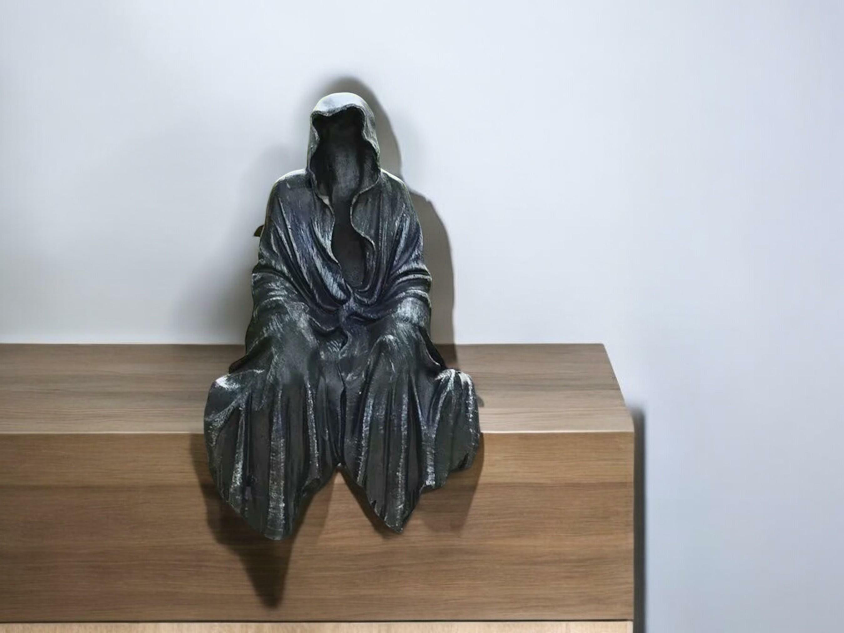 Gothic Black Resin Reaper Sitting Statue - Perfect Home Decor for Halloween and Holiday Gifts