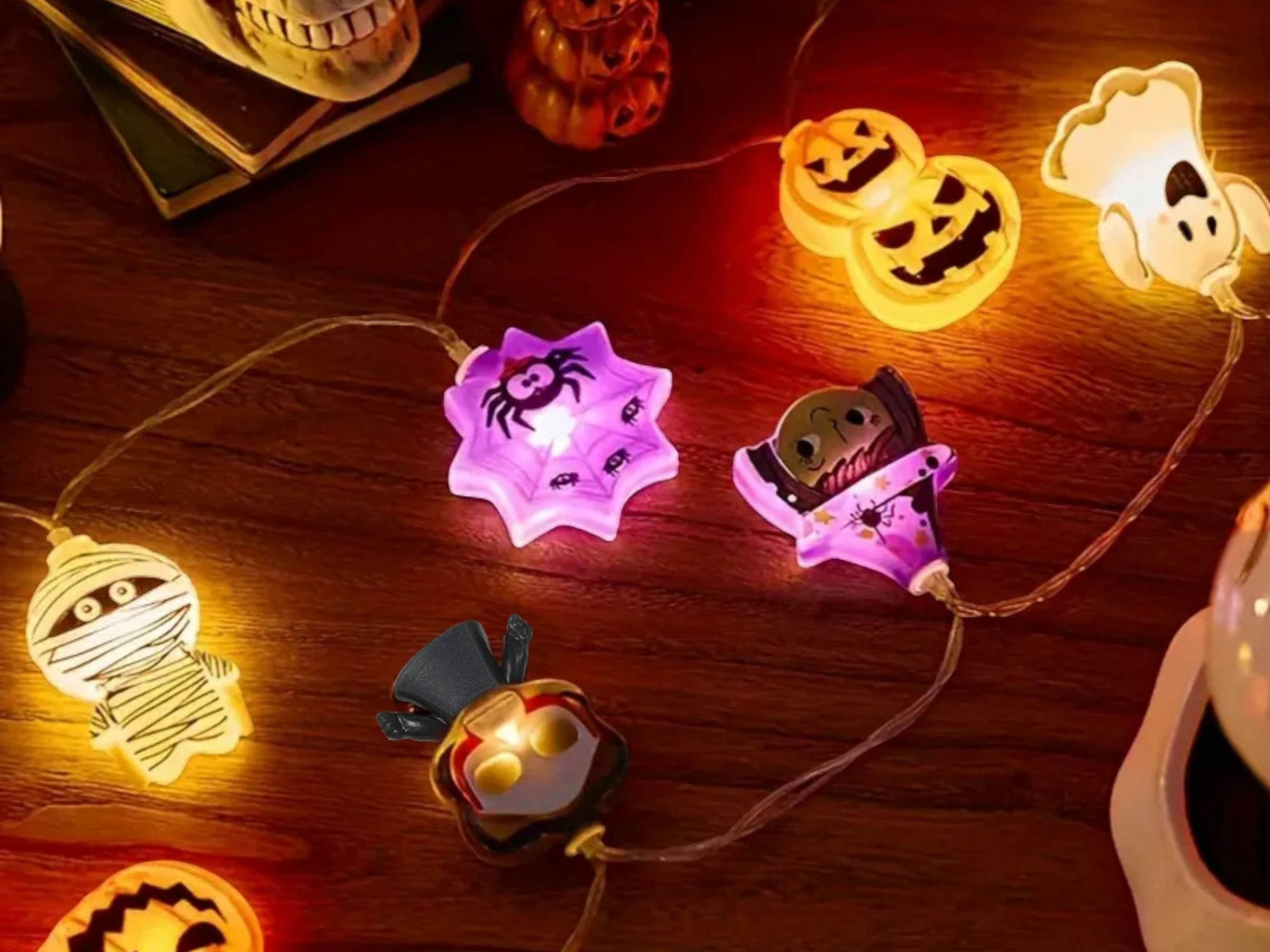 Halloween LED Battery-Powered String Lights - Ghosts, Witches, Cats, and Pumpkins for Festive Decor