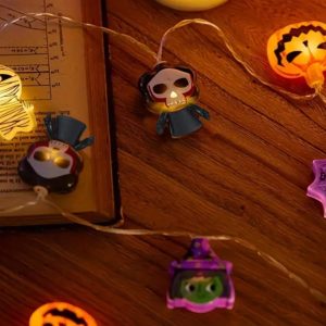 Halloween LED Battery-Powered String Lights - Ghosts, Witches, Cats, and Pumpkins for Festive Decor