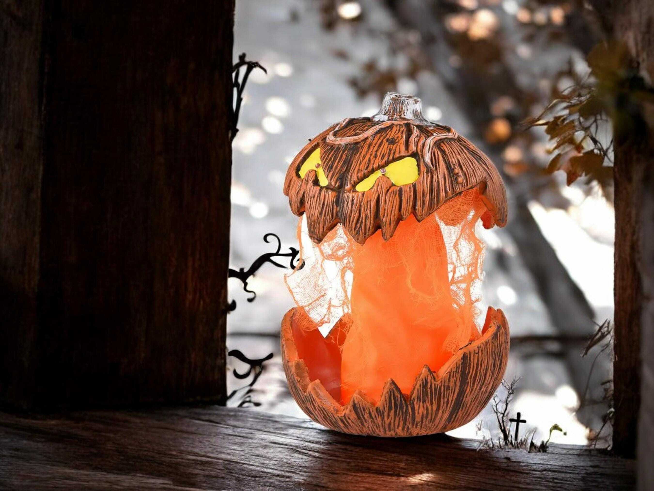 Halloween LED Pumpkin Lantern with Spooky Sounds and Lights - Perfect Home Decor for Parties Events