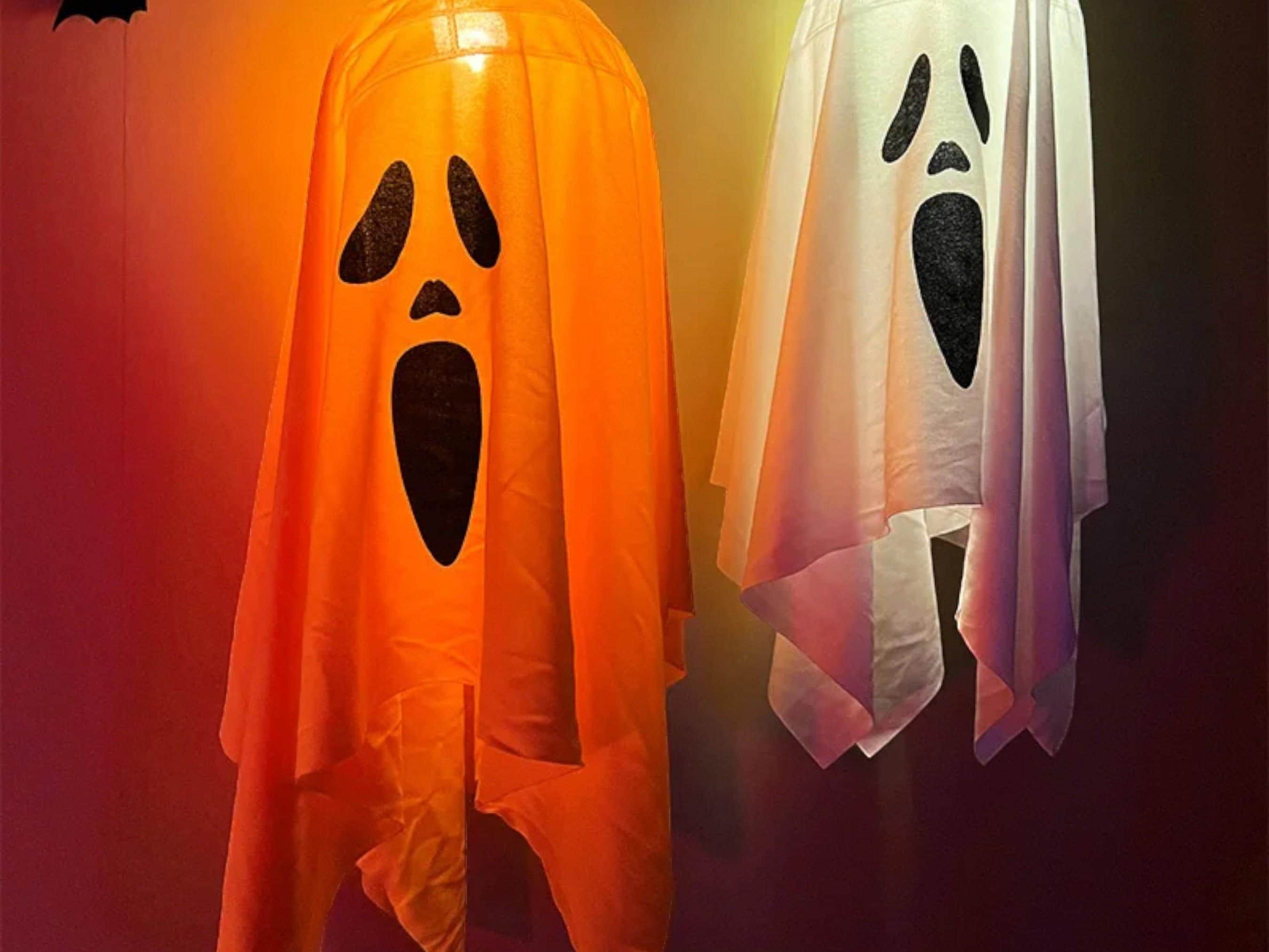 LED Glow Ghost Hanging Decoration for Halloween - Spooky Indoor/Outdoor Haunted House Prop