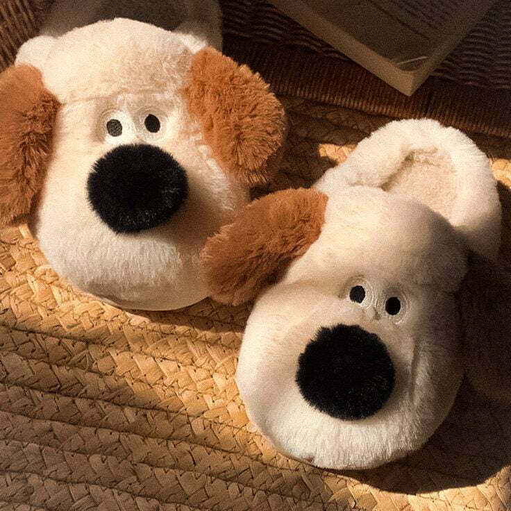 Pawsitively Plush Dog-Themed Slippers - Perfect Holiday Gift for Pet Lovers!