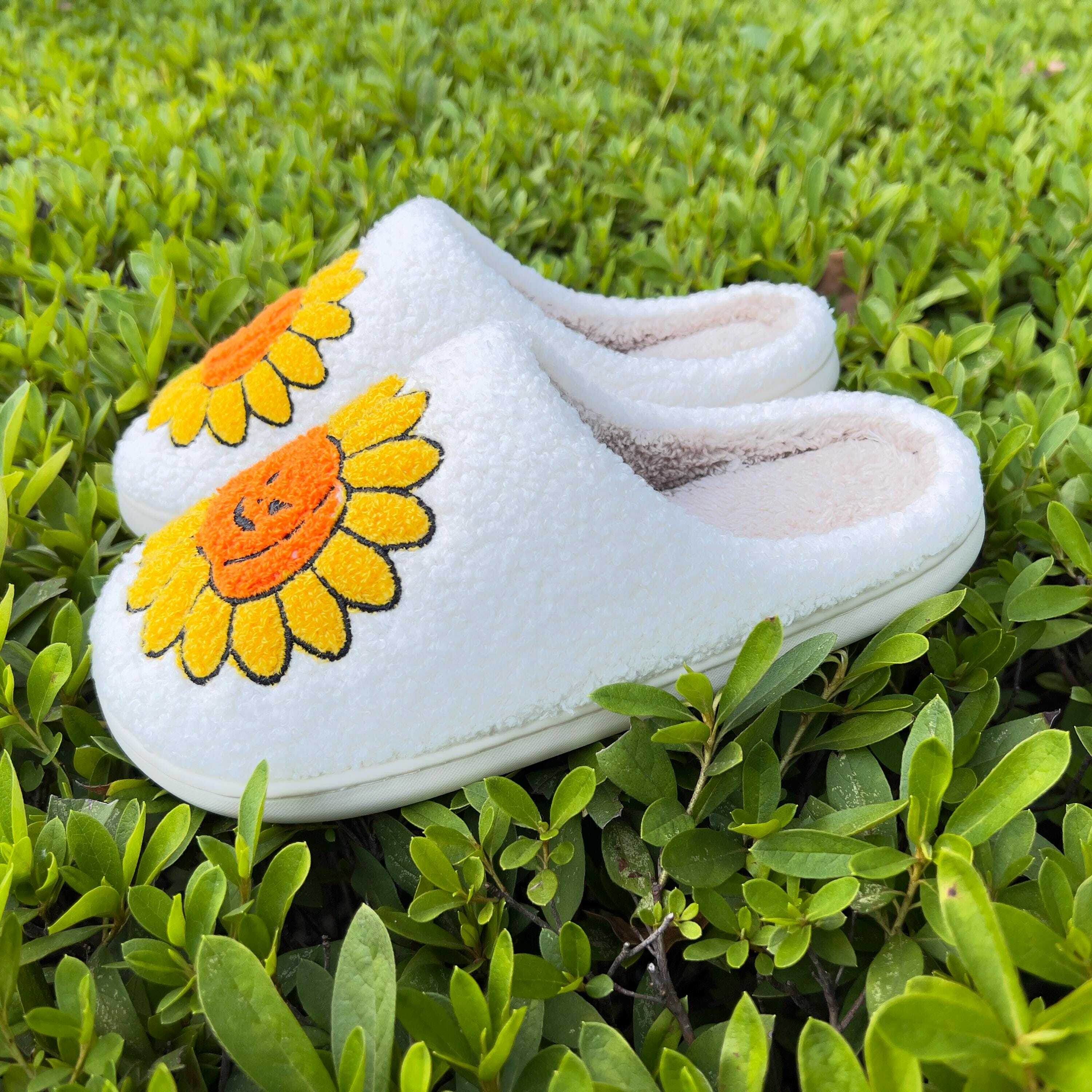 Sunflower Pumpkin Slippers for Women - Spooky Halloween Footwear, Perfect Gifts